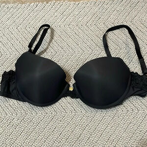 NATORI Black Bra